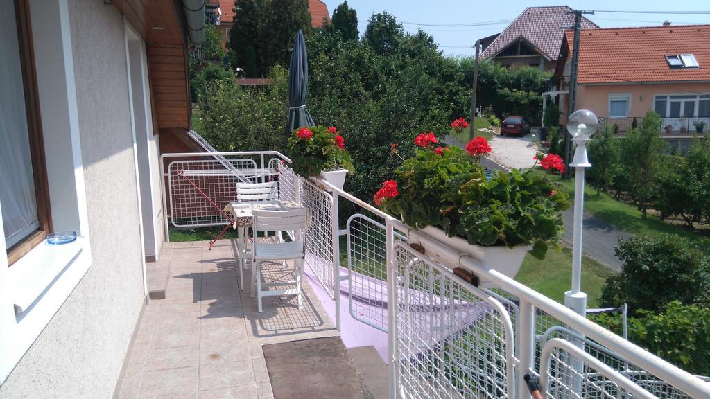 Bertalan Apartman Vonyarcvashegy Exterior photo